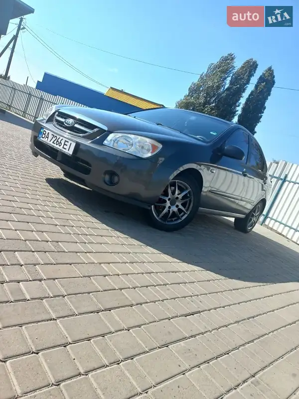 Kia Cerato 2006