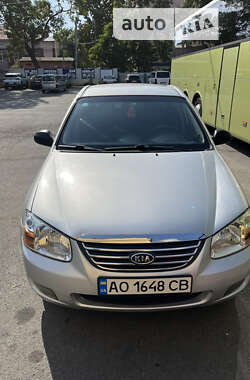 Седан Kia Cerato 2007 в 