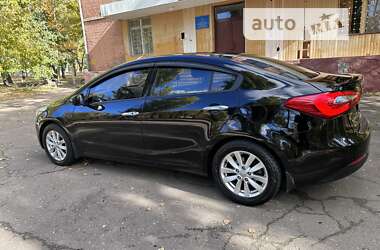 Седан Kia Cerato 2012 в Чернігові