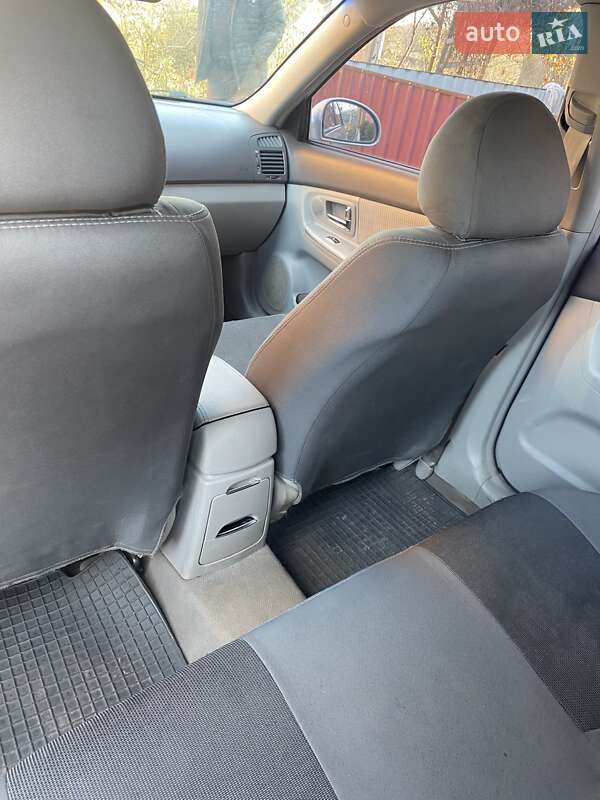 Седан Kia Cerato 2006 в Хмельнике