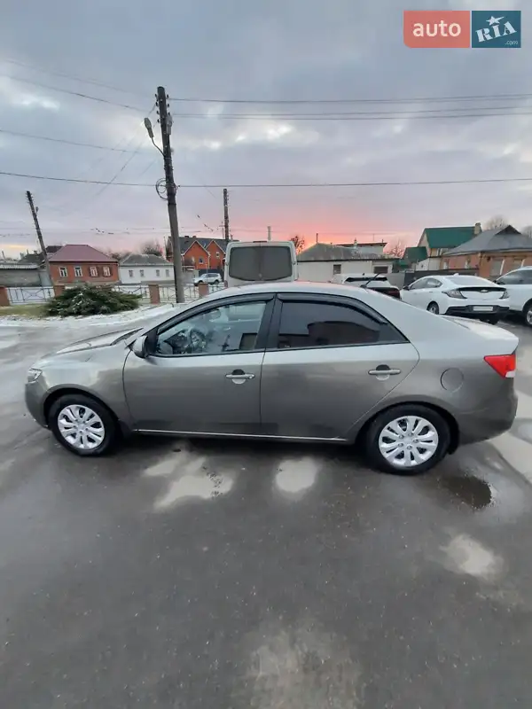 Kia Cerato 2011