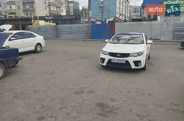 Купе Kia Cerato 2012 в 