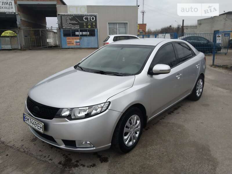 Седан Kia Cerato 2012 в Сумах