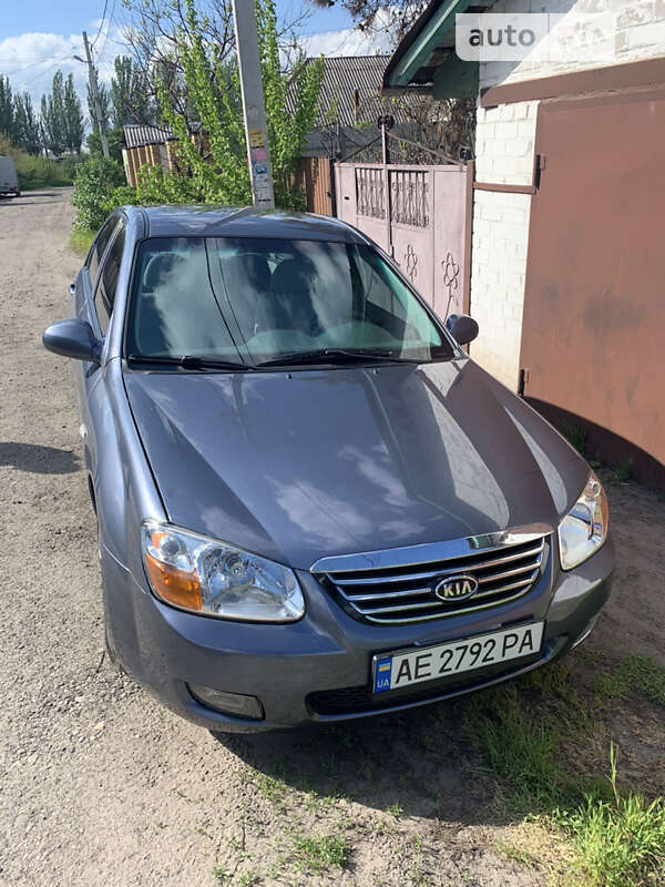 Седан Kia Cerato 2009 в Днепре