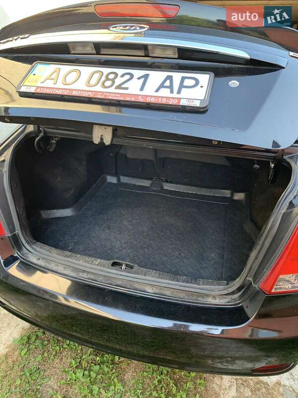 Седан Kia Cerato 2008 в Перечині