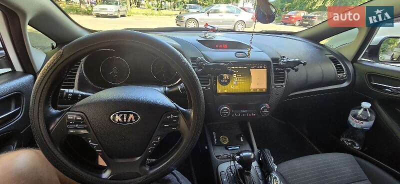 Kia Cerato 2013