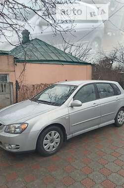 Хэтчбек Kia Cerato 2006 в Кропивницком