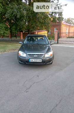 Седан Kia Cerato 2006 в Краснограді