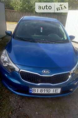 Седан Kia Cerato 2013 в Лубнах