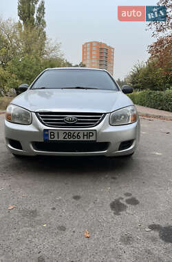 Седан Kia Cerato 2007 в Кременчуге