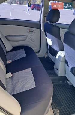 Седан Kia Cerato 2008 в 