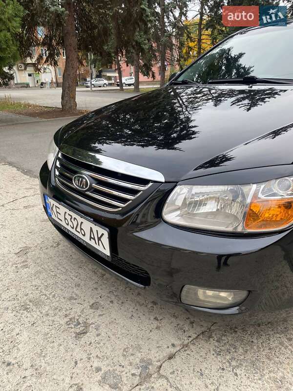 Седан Kia Cerato 2006 в Днепре