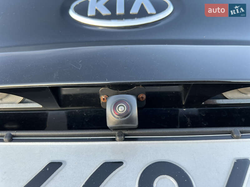 Седан Kia Cerato 2012 в Софіївській Борщагівці