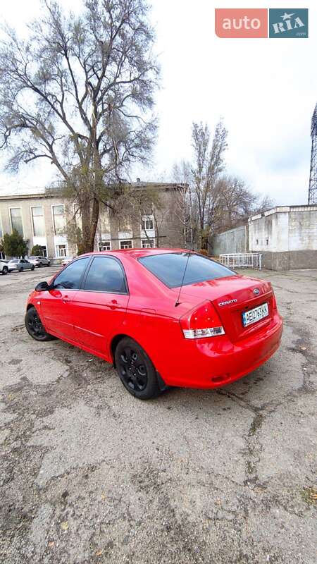 Седан Kia Cerato 2008 в Каменском
