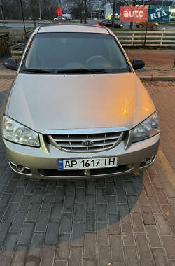 Хетчбек Kia Cerato 2006 в Запоріжжі