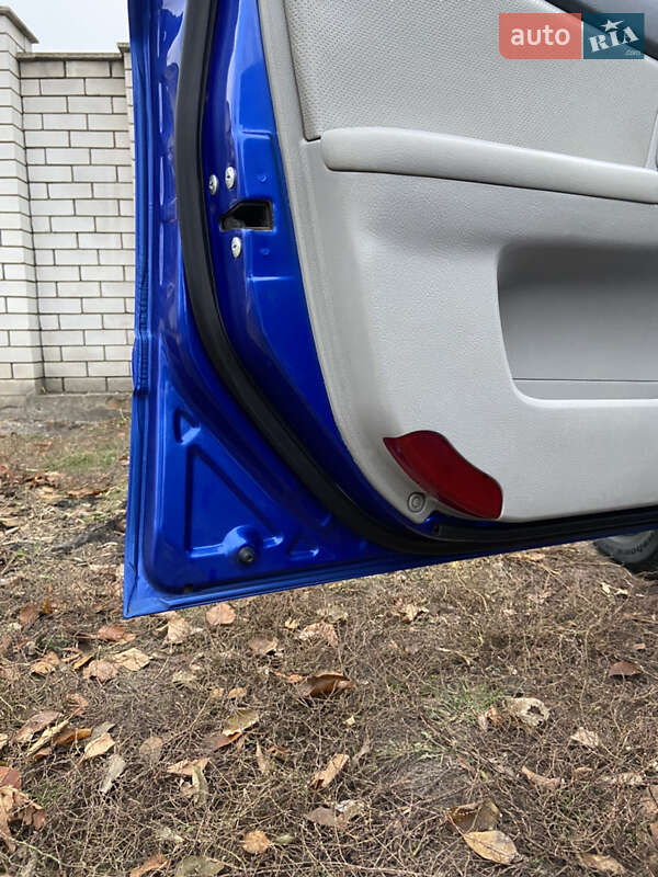 Седан Kia Cerato 2009 в Краснограде