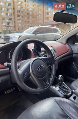 Купе Kia Cerato 2012 в Киеве