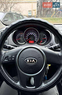 Купе Kia Cerato 2009 в Києві