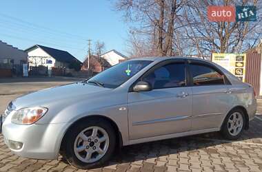 Седан Kia Cerato 2008 в Чернівцях