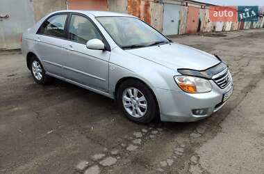 Седан Kia Cerato 2008 в Жовтих Водах