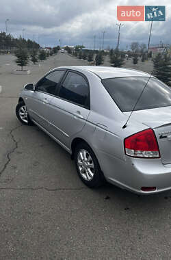 Седан Kia Cerato 2008 в 