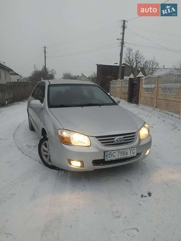 Седан Kia Cerato 2007 в 