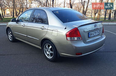 Седан Kia Cerato 2007 в 