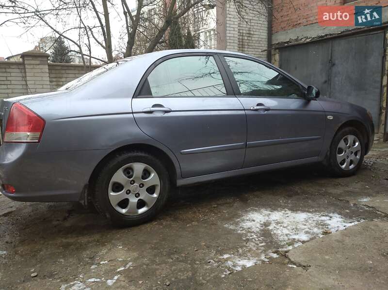 Седан Kia Cerato 2009 в Львові