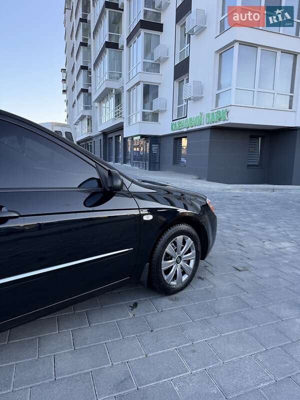 Седан Kia Cerato 2007 в Трускавце