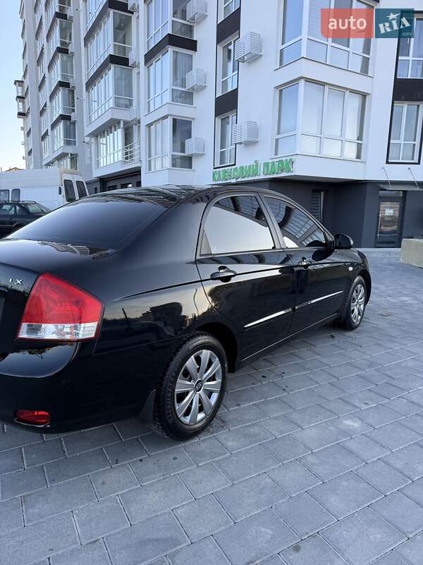 Седан Kia Cerato 2007 в Трускавце