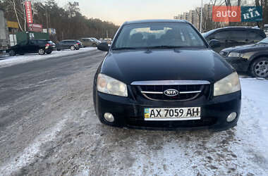 Седан Kia Cerato 2005 в Киеве