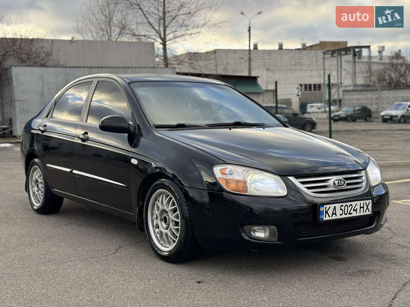 Седан Kia Cerato 2007 в Киеве