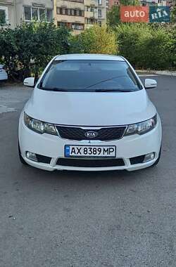 Седан Kia Cerato 2011 в Полтаве