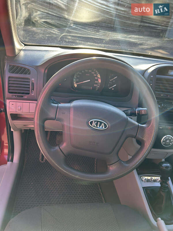Седан Kia Cerato 2008 в Львові