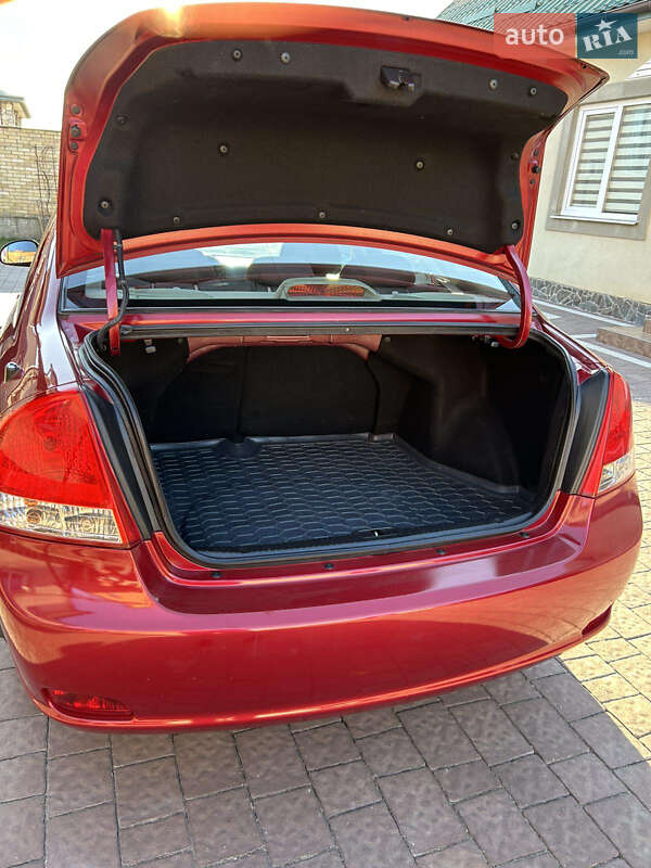 Седан Kia Cerato 2008 в Львові