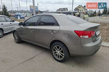 Седан Kia Cerato 2011 в Белой Церкви