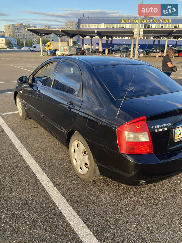 Седан Kia Cerato 2006 в 