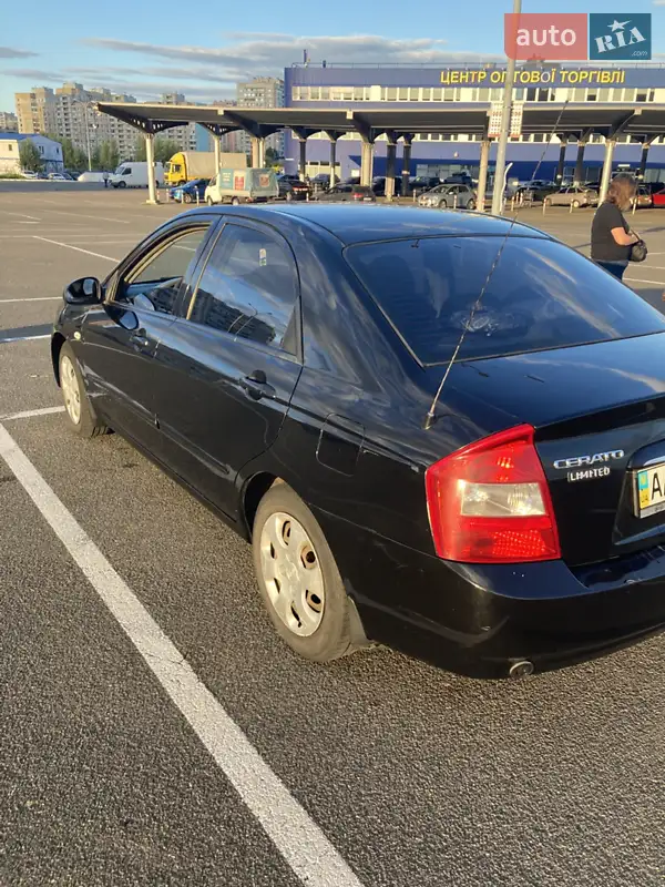 Седан Kia Cerato 2006 в 