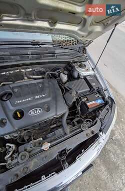 Седан Kia Cerato 2007 в Києві