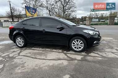 Седан Kia Cerato 2012 в Жовтих Водах