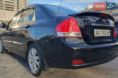 Седан Kia Cerato 2008 в 