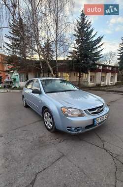 Хэтчбек Kia Cerato 2006 в 