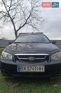 Хетчбек Kia Cerato 2005 в 