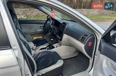 Седан Kia Cerato 2006 в 