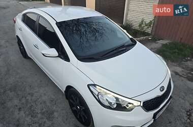 Седан Kia Cerato 2013 в 
