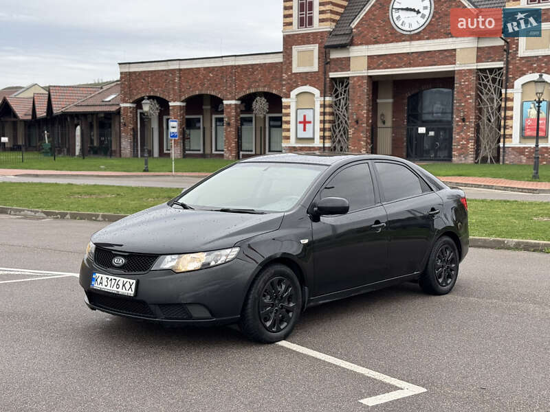 Седан Kia Cerato 2009 в 