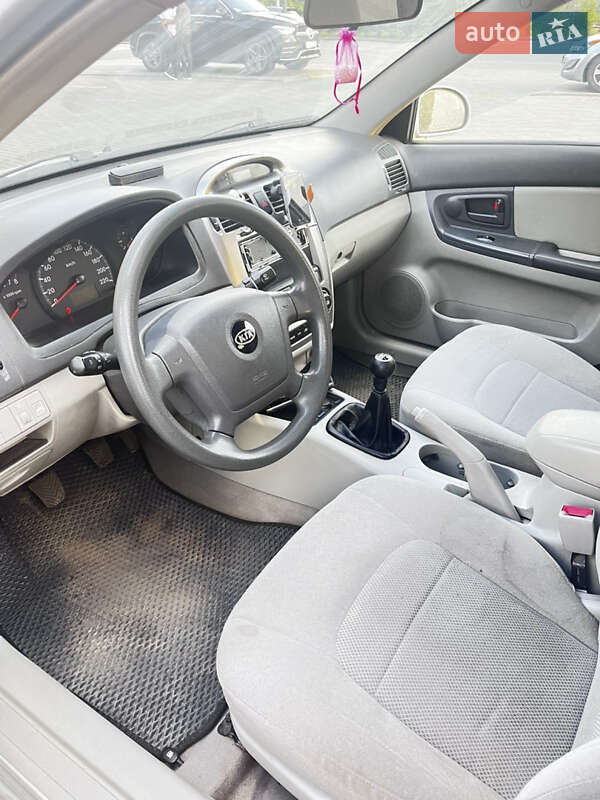 Седан Kia Cerato 2006 в Львове фото 12 Седан Kia Cerato 2006 в Львове
