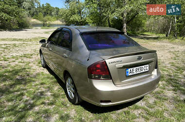 Седан Kia Cerato 2007 в 