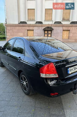 Седан Kia Cerato 2007 в 