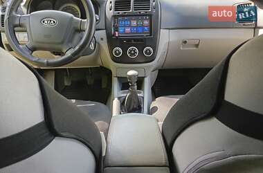 Седан Kia Cerato 2007 в 